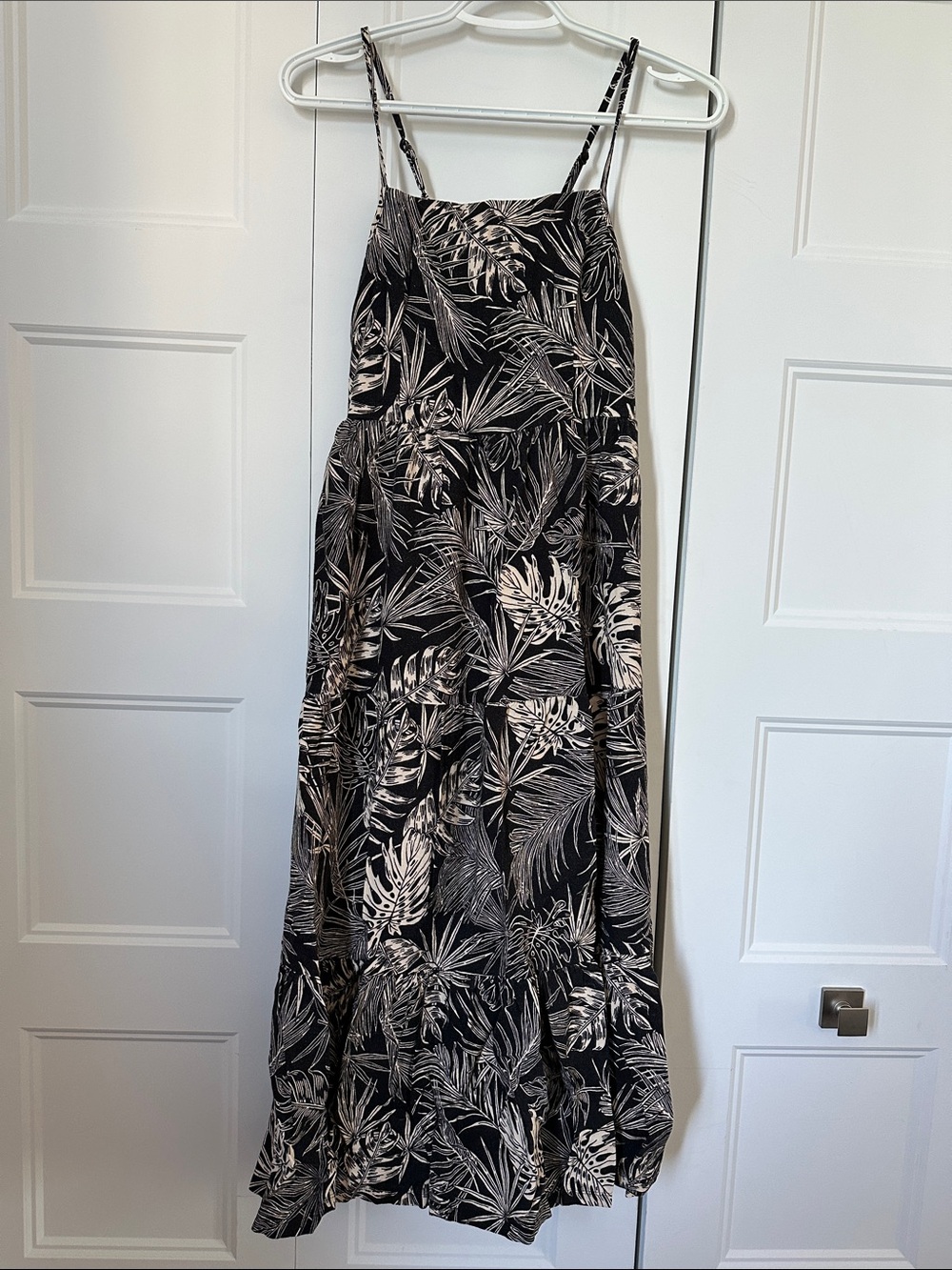 Ardene Black and White Tropical Print Maxi Dress